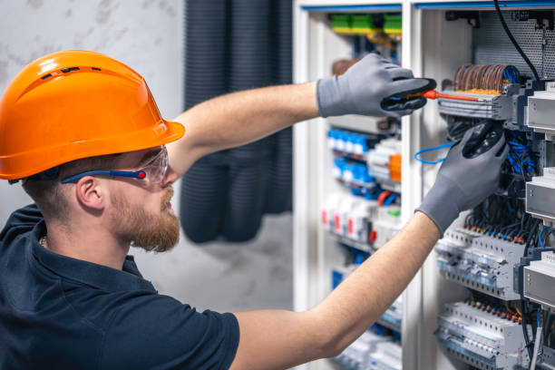 Best Best Electricians Near Me  in Newcomerstown, OH